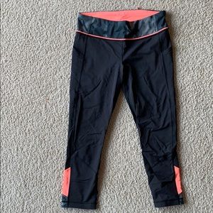 Lululemon capris